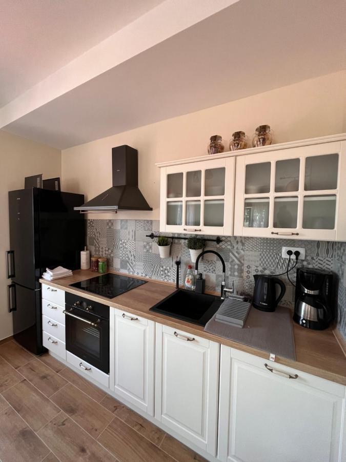 Holiday Home Calma 伊莫茨基 外观 照片
